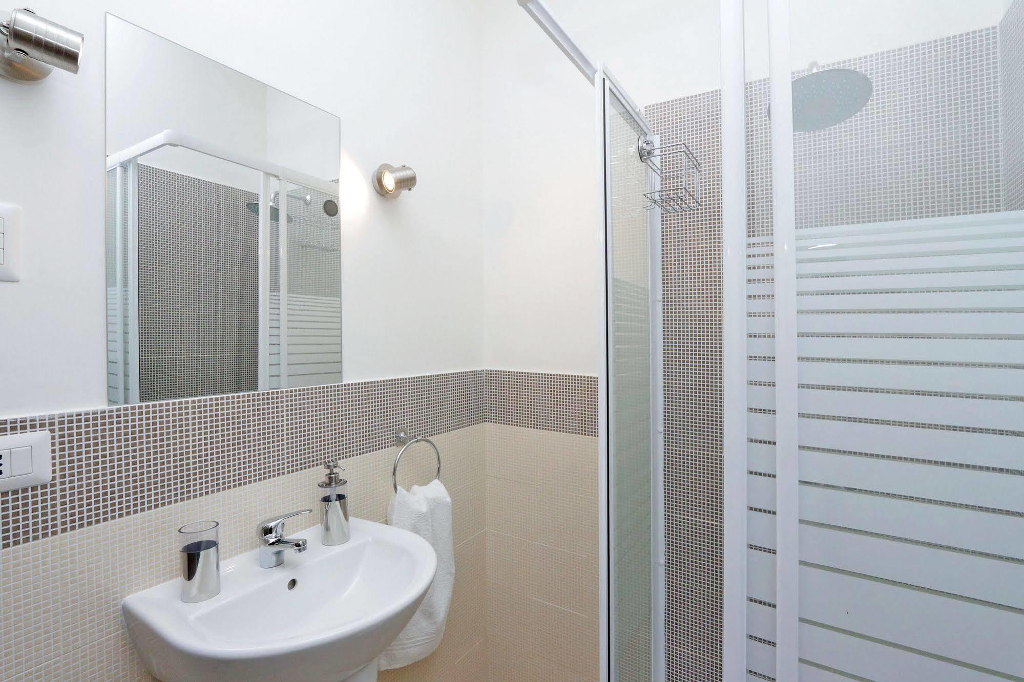 San Pietro Stazione 3* Rome